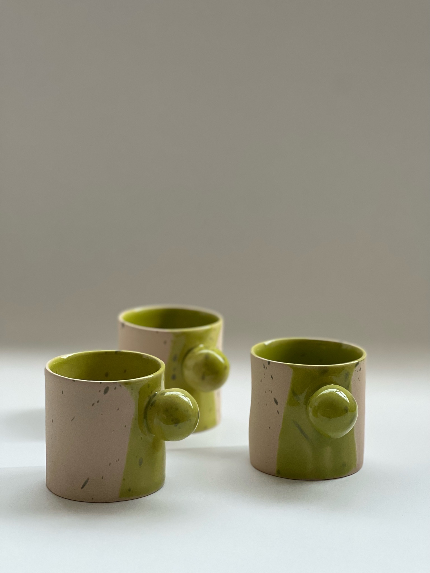 8 oz Green Ball Handle Mug