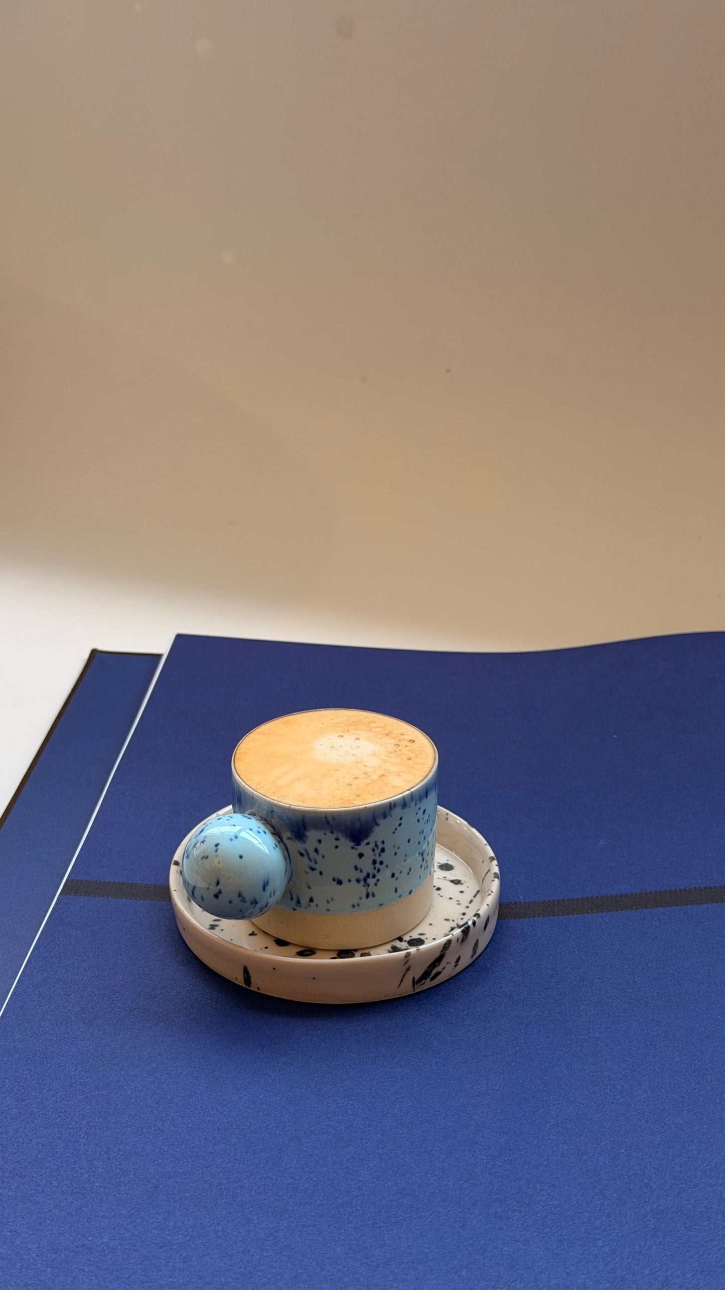 2oz / 60ml volume espresso cup with saucer