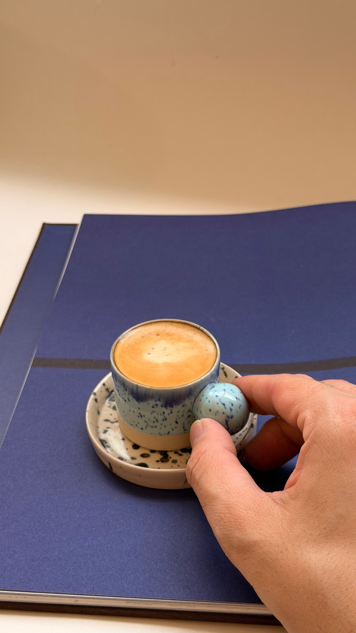 2oz / 60ml volume espresso cup with saucer