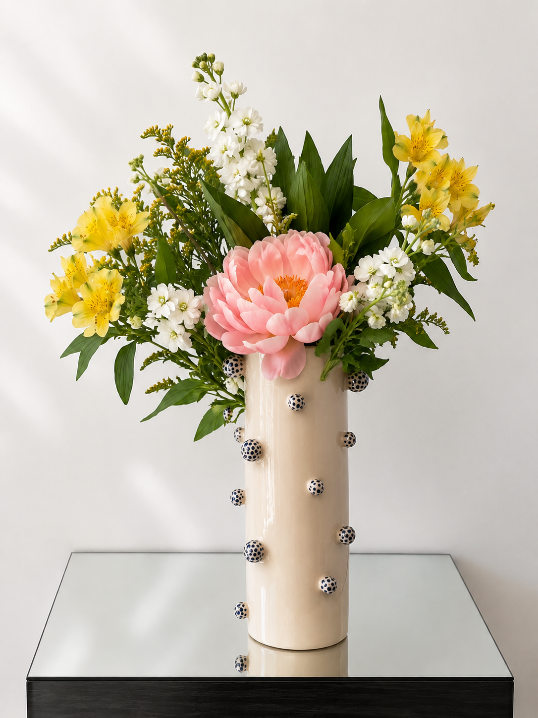 Handmade Bubble Vase – Sculptural Stoneware Flower Vase for Modern Home Decor